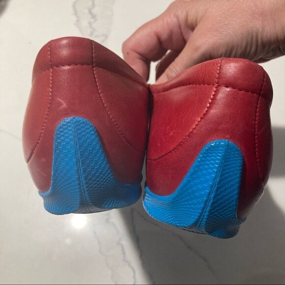 ECCO Sz 41 Slip On Loafer Shoes Red  and Blue Antislip Sole - Picture 7 of 9